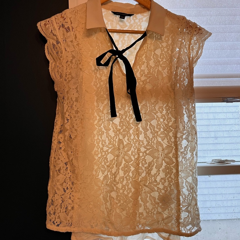 2 Banana Republic lace tie neck blouses. Sleeveless.